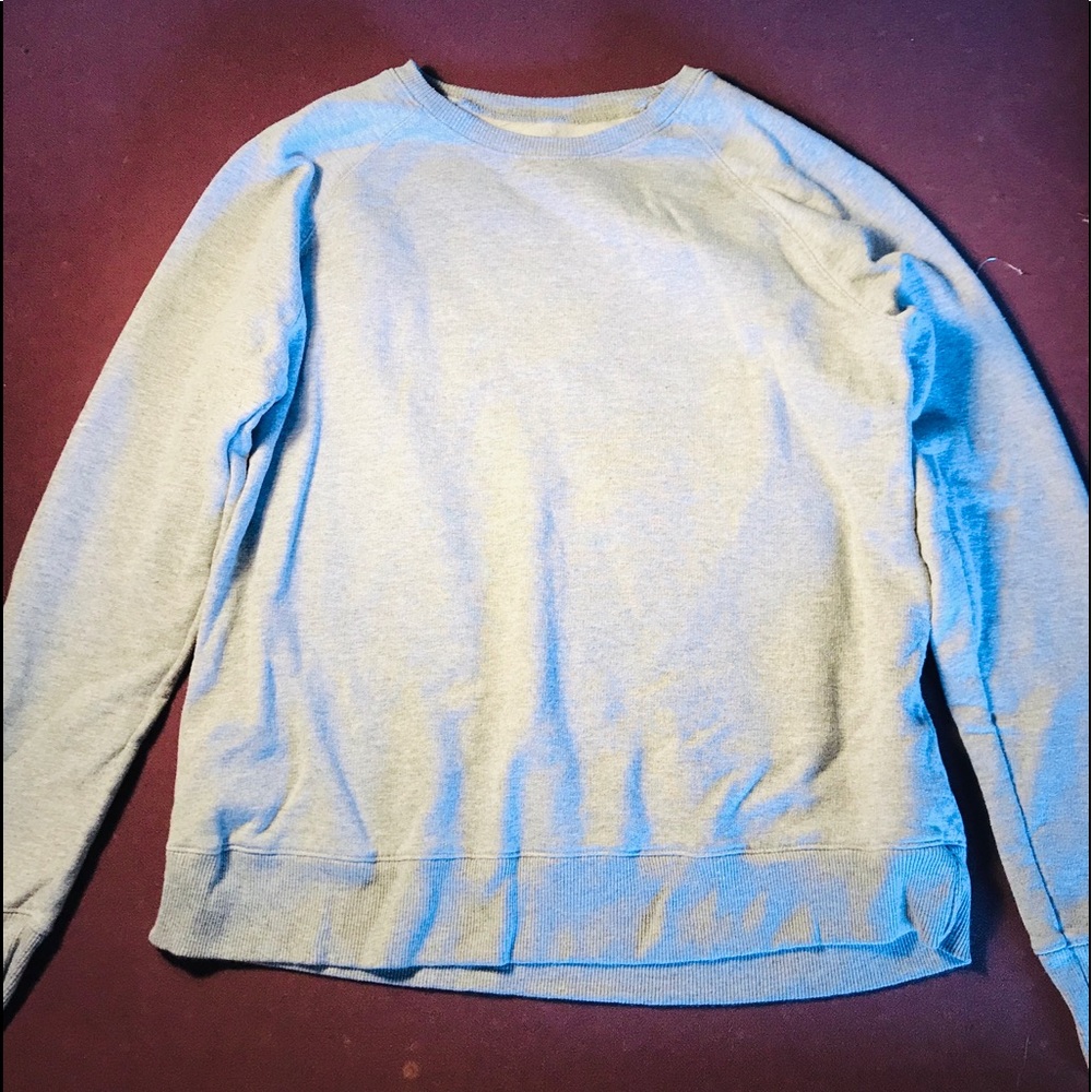 grey crew neck sweater